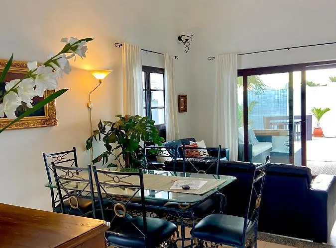La Mar Poolvilla