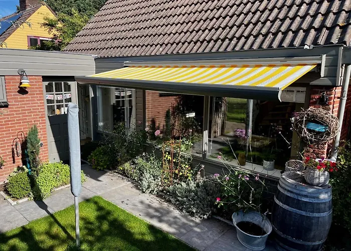 Zonnekind Atmospheric holiday home in Noordwijkerhout near the beach