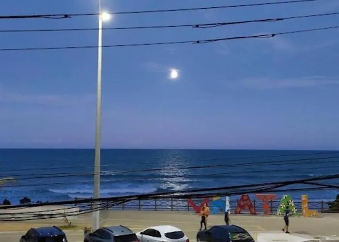 Flat Alto Padrao Beira Mar