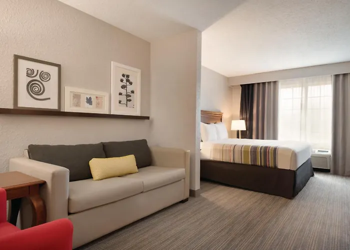 Country Inn & Suites By Radisson, Valparaiso, In
