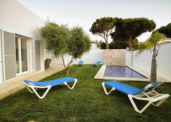 Casas Palma Zahora casa con piscina privada junto a la playa