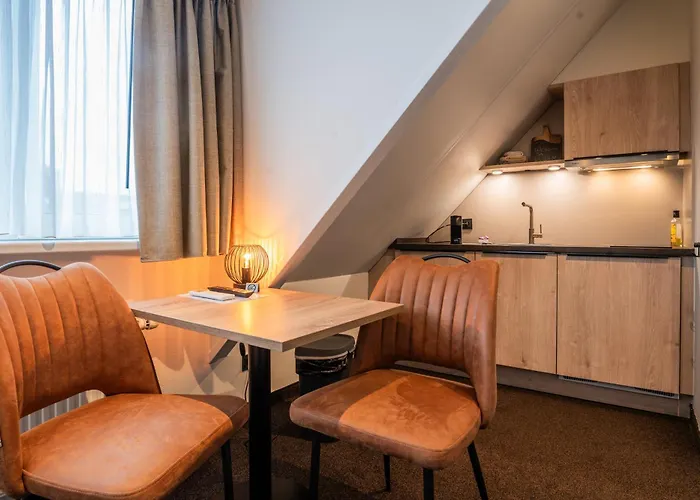 Huis 8 Studio'S
