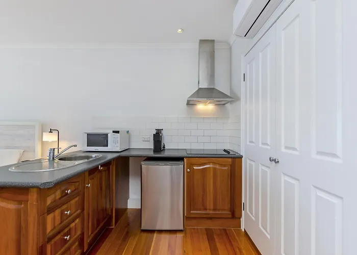 Clifftop Apartments Portland Vic