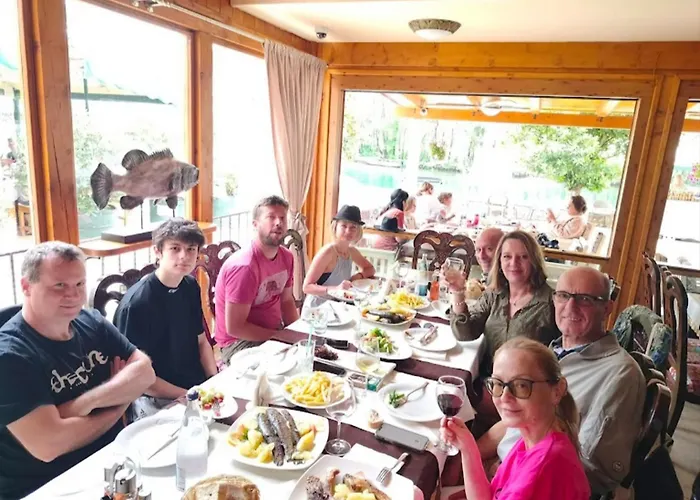 Hotel S Family Jovicevic