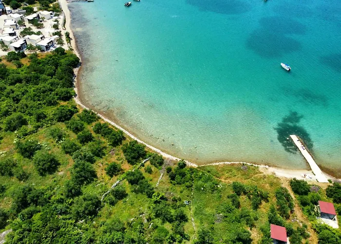 Jazine beach villas