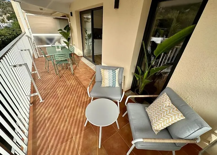Moderno Y Acogedor Apartamento Con Terraza “ Llebeig”