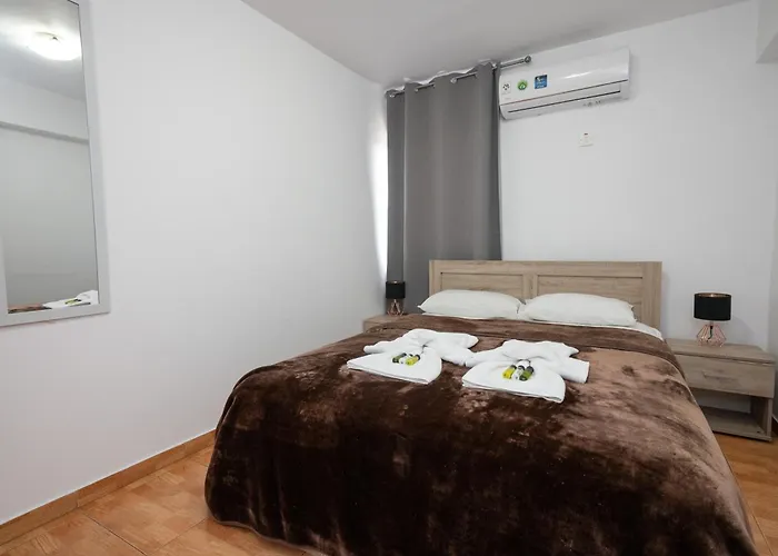 Napa Centrale Suites