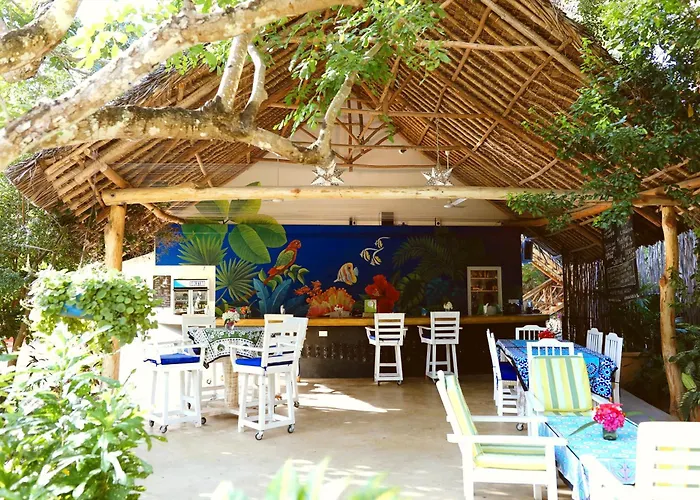 Bamba Kofi Beach Lodge