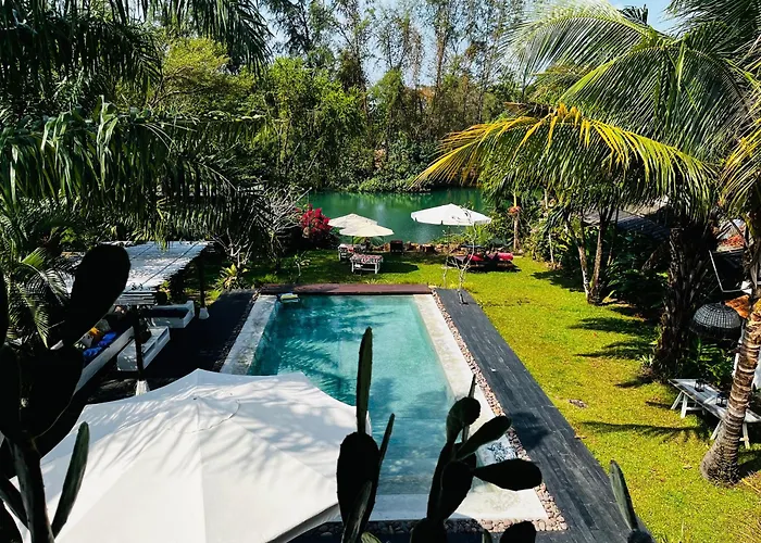 Maddekehaoo Eco Mansion