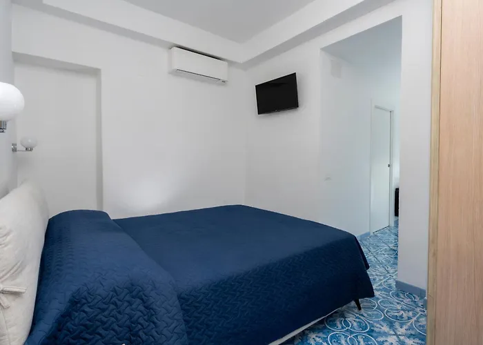 Guest House La Piazzetta