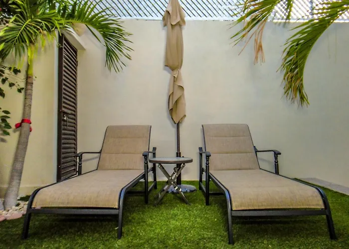 Suites Casa Blanca
