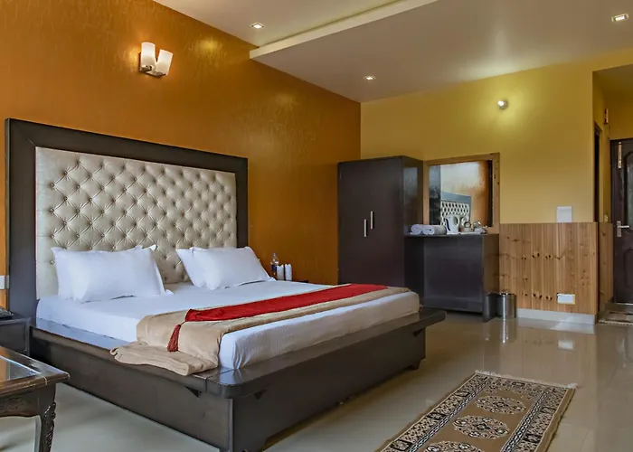 Rudra Hotel And Resort ! New ! Mountain ! Kasauli