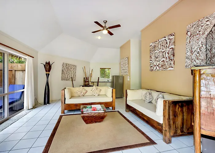 Crown Beach Resort & Spa (Adults Only)