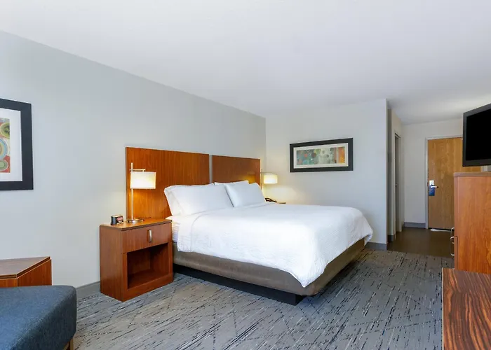 Holiday Inn Express & Suites Jacksonville South - I-295 By Ihg