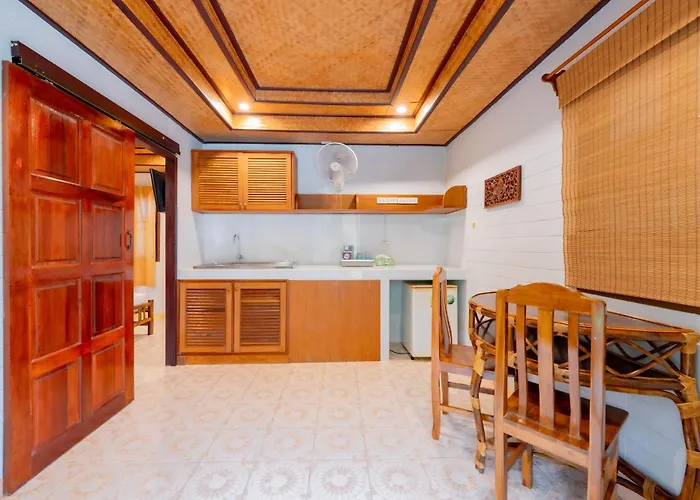 Lightplus Khao Lak