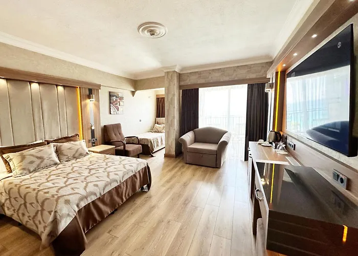 Laur Hotels Experience & Elegance