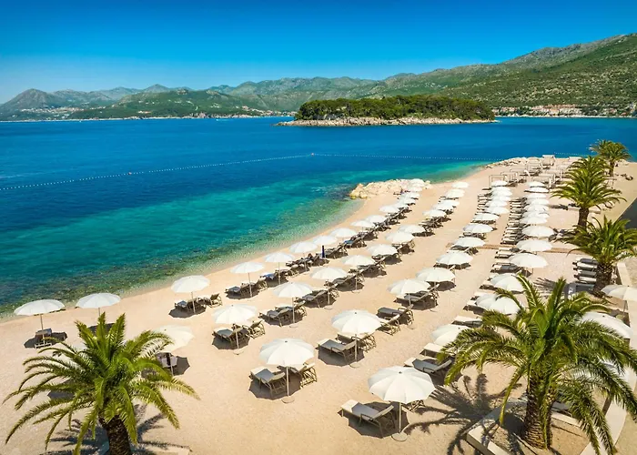 Valamar Lacroma Hotel