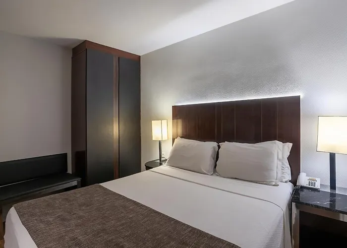 Orla Copacabana Hotel
