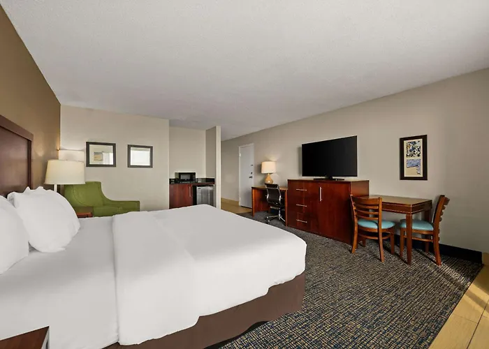 Comfort Inn On The Ocean