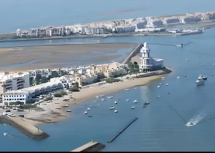 casa del mar,,, gran terraza junto playa cantil