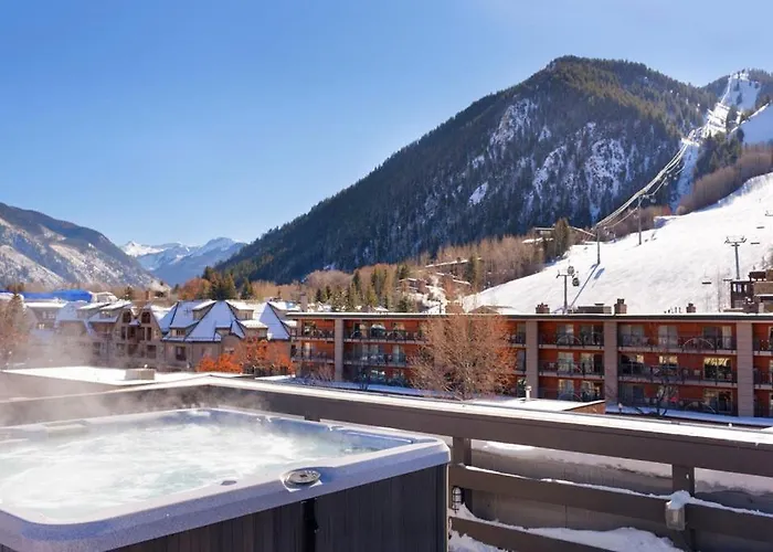 Independence Square 305, Remodeled, 3Rd Floor Hotel Room In Aspen'S Best Location