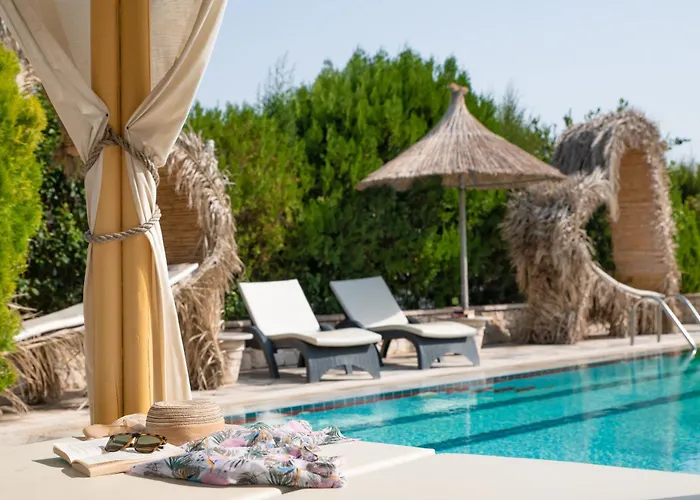 Elefteria Apts & Suites