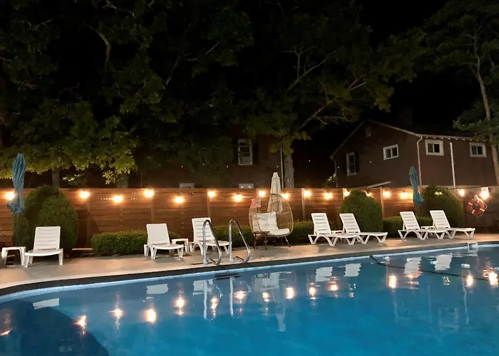 Ocean Breeze Motel
