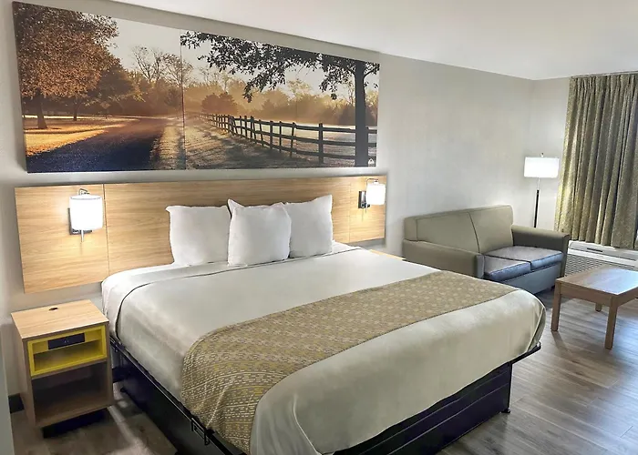 Days Inn & Suites By Wyndham Opelousas