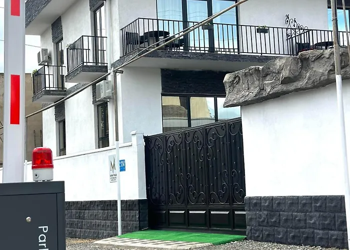 Luxmani Hotel & Spa