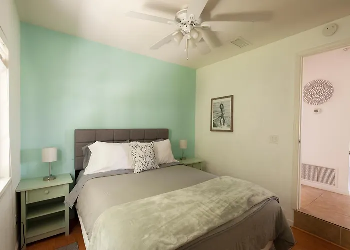 30 Pct Off! Malibu Peaceful Getaway, Beach, Ocean