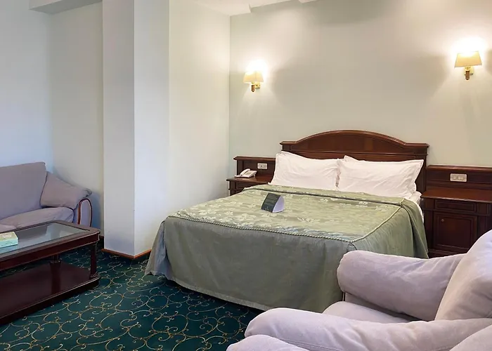 Hotel Russia