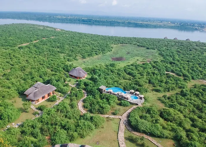 Buffalo Safari Lodge