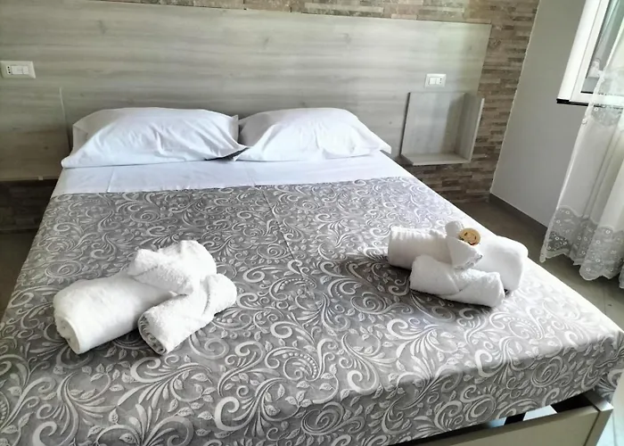 Hera Tropea Rooms