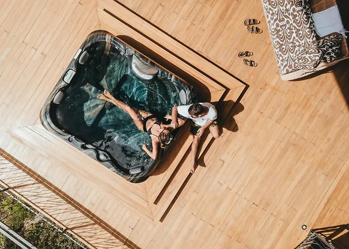 Suitree Experience Hotel