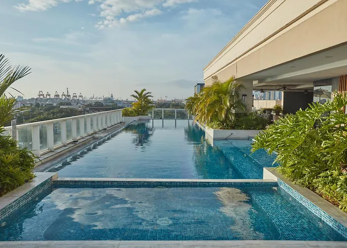 Rizal Park Hotel
