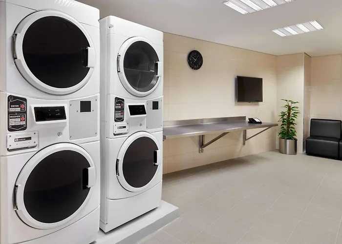 Hilton Garden Inn Muscat Al Khuwair