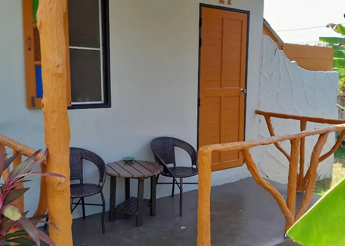 Khaolak Banana Bungalow