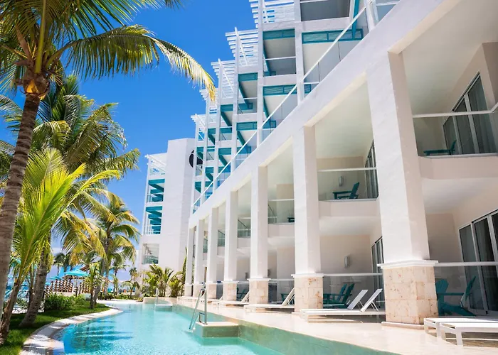 Margaritaville Island Reserve Riviera Maya - An Adults Only Karisma All-Inclusive Experience