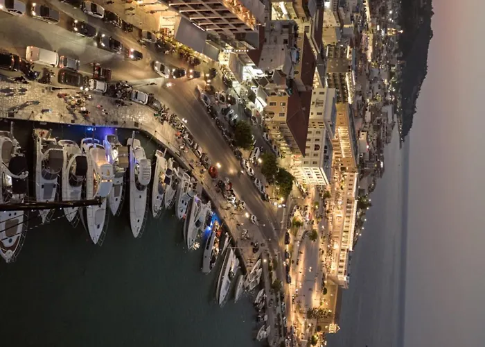 Strada Marina Hotel