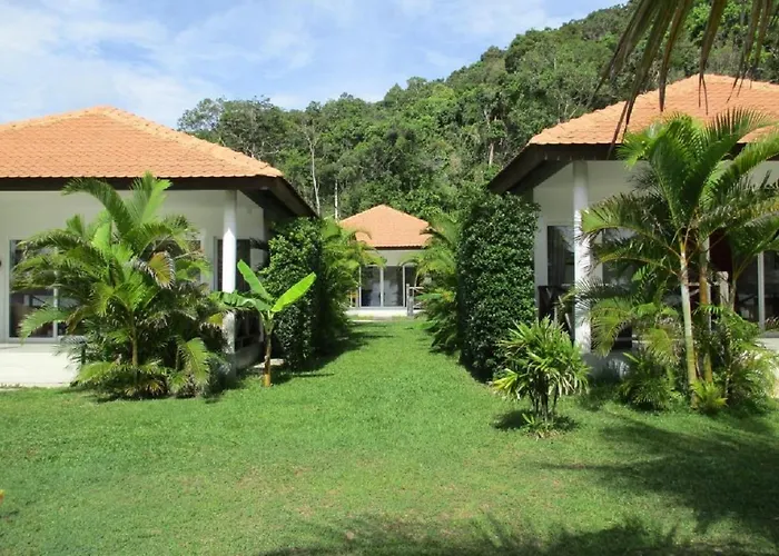 Saracen Bay Resort