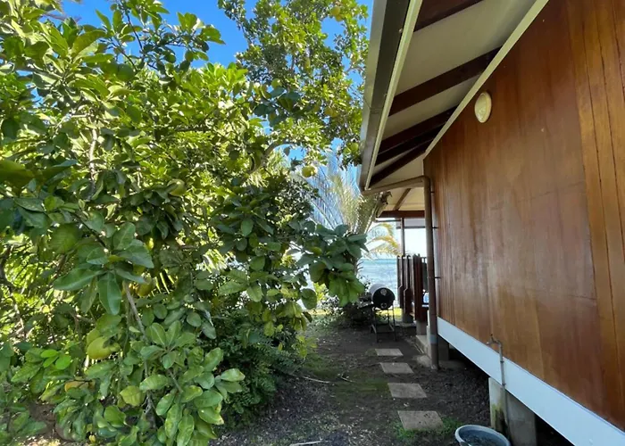 O'Coco Bungalow- Breathtaking Waterfront Views, Endless Memories