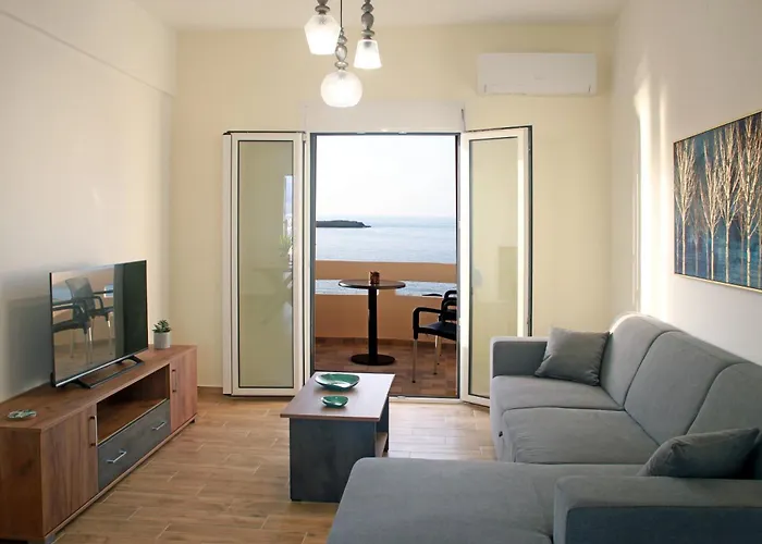 Thalia Apartments Chanla