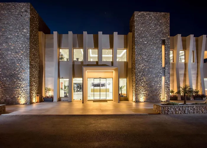 Lardos Bay Hotel