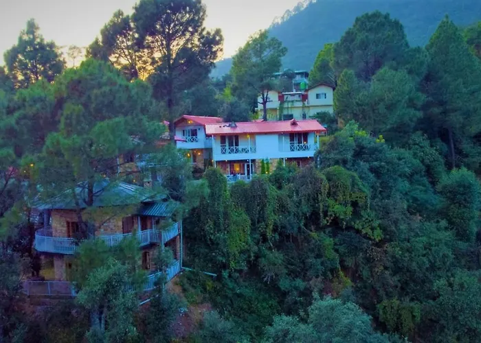 The Nature'S Green Resort, Bhimtal, Nainital