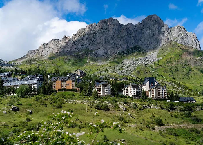 Snoe Villa De Sallent 3