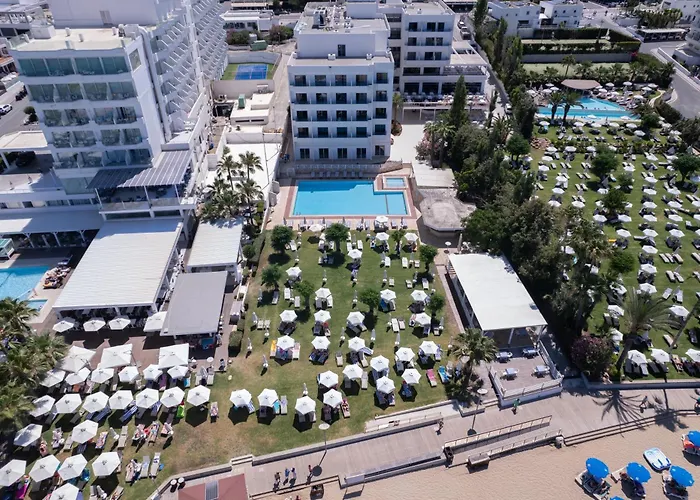 Iliada Beach Hotel