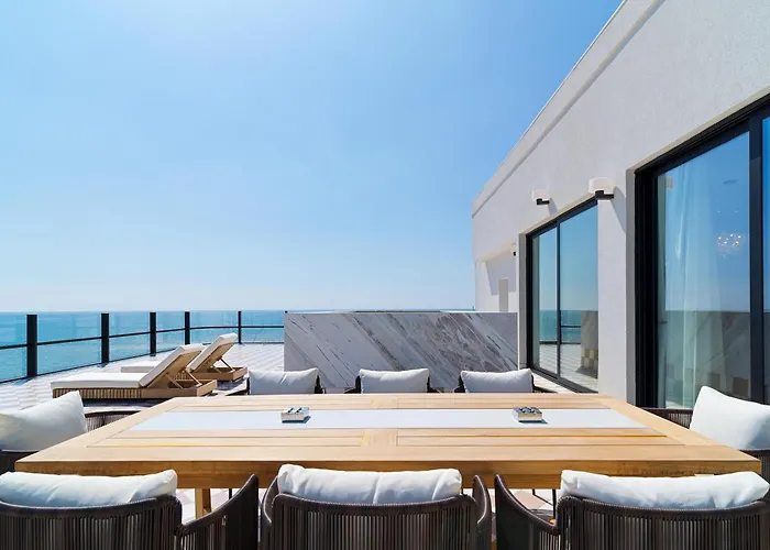 Liv Mackenzie Beach Suites Larnaca (Adults Only)