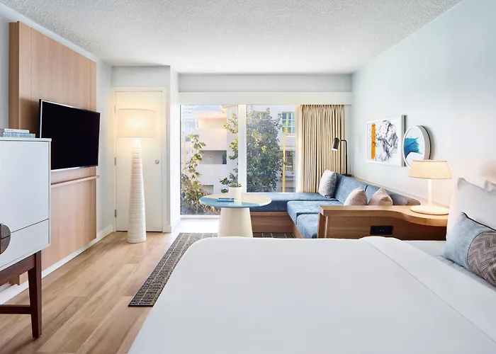 The Pierside Santa Monica