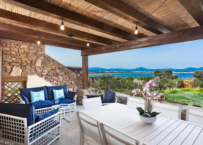 Ampia casa sul mare con meravigliosa vista - Aurea Beach House