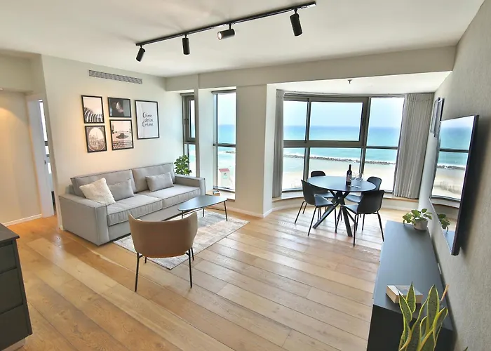 Luxury Suites By Notaly Ariel - Carmel Beach